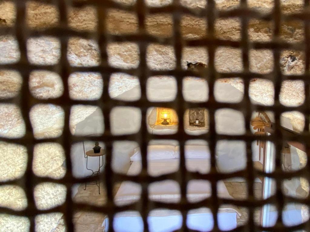 Trullo Santovia Bed & Breakfast Сант'Изидоро Екстериор снимка
