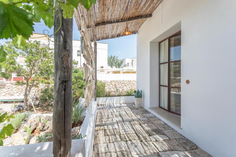 Trullo Santovia Bed & Breakfast Сант'Изидоро Екстериор снимка
