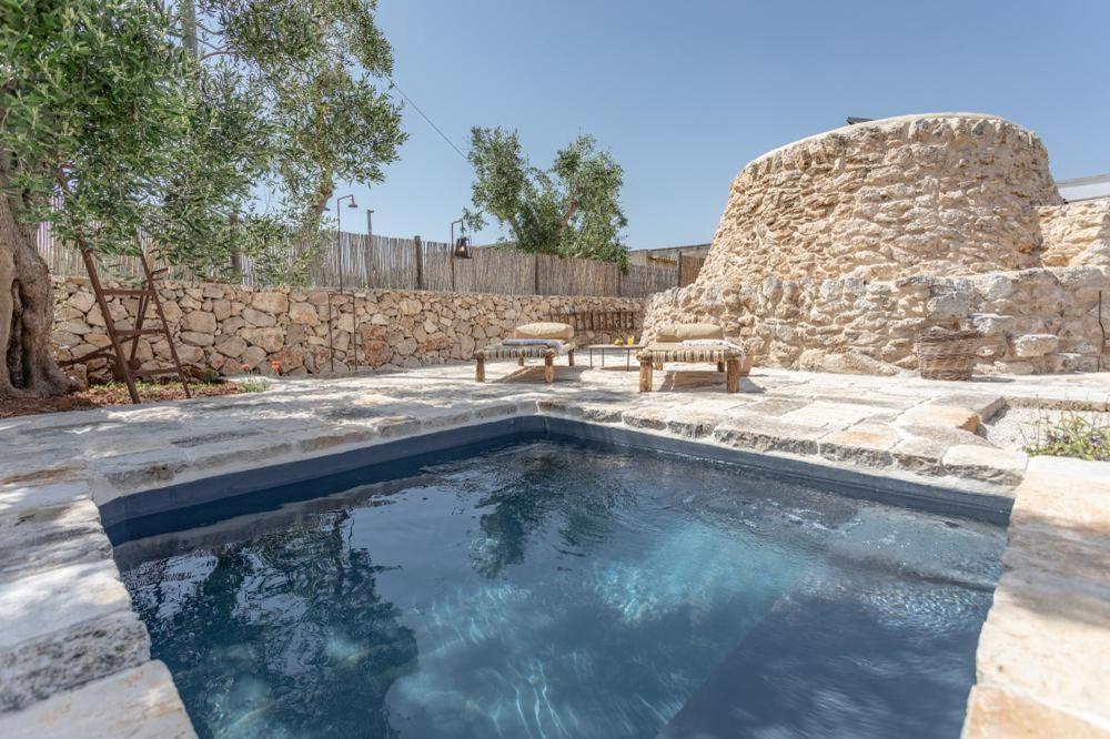 Trullo Santovia Bed & Breakfast Сант'Изидоро Екстериор снимка